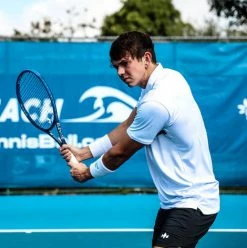 Diadem Elevate 98 V3 -Volkl Sales Store Elevatev3Shoot 42 1 720x a6dd1fbf b1b2 4f13 b23a 8ac6903ab3c9 1024x1024